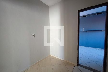 Sala de casa para alugar com 1 quarto, 34m² em Vila Lemos, Campinas