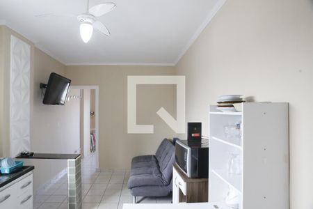 Sala cozinha de kitnet/studio para alugar com 1 quarto, 44m² em Vila Caiçara, Praia Grande
