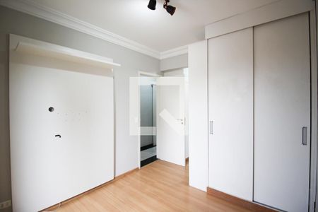 Suíte  de apartamento à venda com 3 quartos, 100m² em Vila Olímpia, São Paulo