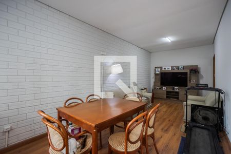 Sala de casa para alugar com 2 quartos, 120m² em Passo da Areia, Porto Alegre