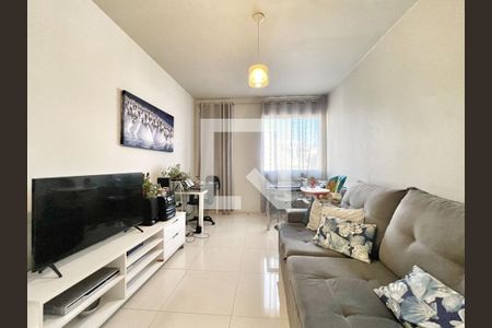 Sala de apartamento à venda com 2 quartos, 80m² em Coracao de Jesus, Belo Horizonte