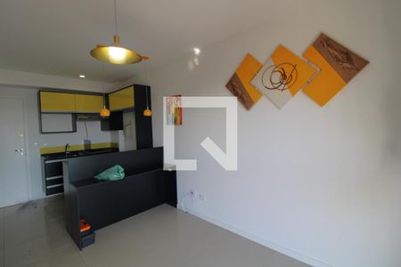 Sala de apartamento para alugar com 1 quarto, 38m² em Vila Castelo, São Paulo