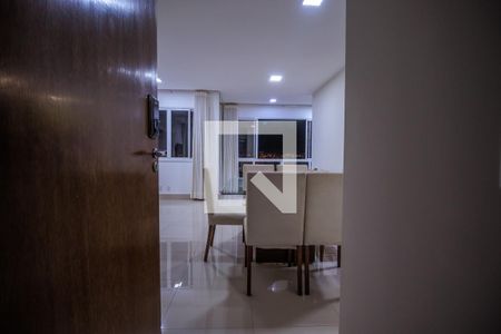 Entrada da Sala de apartamento para alugar com 2 quartos, 74m² em Jardim América, Goiânia