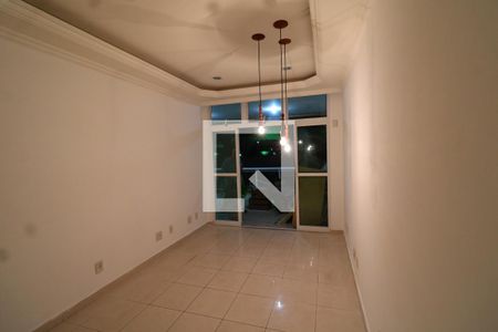 Sala de apartamento para alugar com 4 quartos, 123m² em Jardim Guanabara, Rio de Janeiro