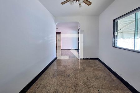 Quarto 1 de casa para alugar com 3 quartos, 360m² em Serra Grande, Niterói