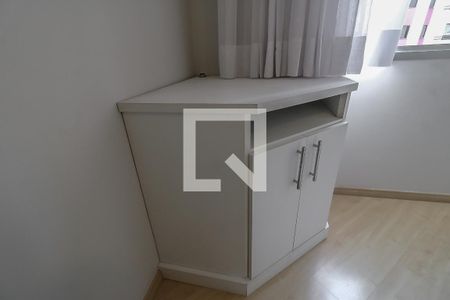 Quarto 1 de apartamento para alugar com 2 quartos, 64m² em Vila Guarani (z Sul), São Paulo