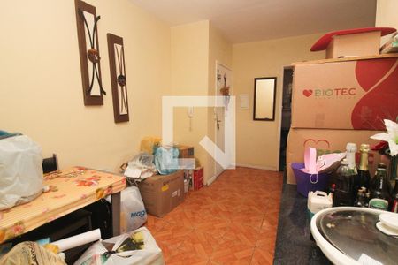 Sala de apartamento à venda com 2 quartos, 52m² em Vila Nova, Porto Alegre
