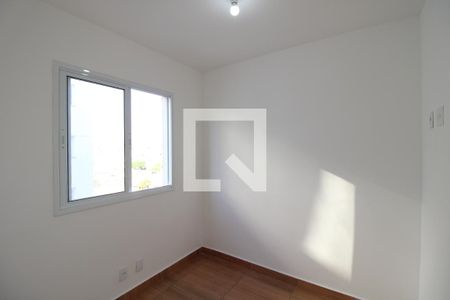 Quarto 1 de apartamento para alugar com 2 quartos, 37m² em Vila Diva, São Paulo