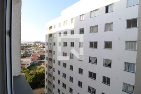 Vista da Sala/Cozinha de apartamento para alugar com 2 quartos, 37m² em Vila Diva, São Paulo