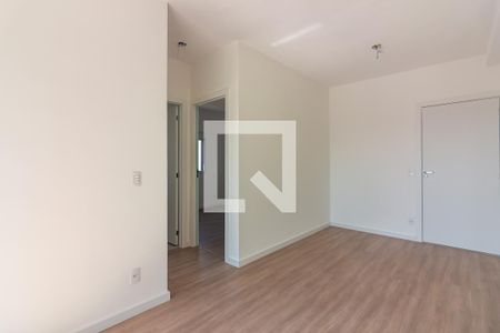 Sala  de apartamento para alugar com 2 quartos, 47m² em Presidente Altino, Osasco