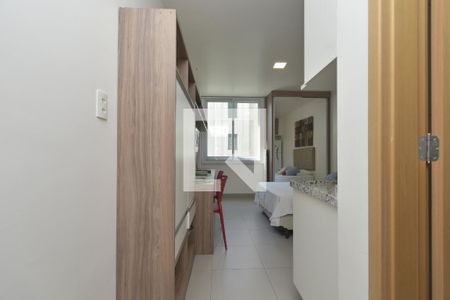 Entrada de kitnet/studio para alugar com 1 quarto, 21m² em República, São Paulo