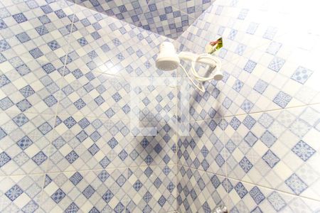 Banheiro de casa para alugar com 1 quarto, 38m² em Vila Santa Inês, São Paulo