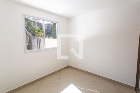 Suíte de apartamento à venda com 3 quartos, 70m² em Nova Vista, Belo Horizonte