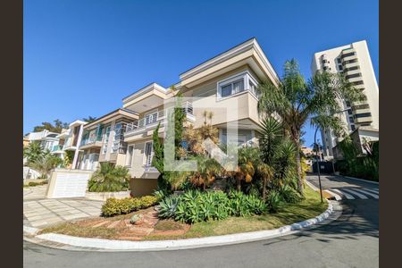 Casa à venda com 458m², 4 quartos e 5 vagas