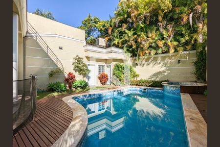 Casa à venda com 458m², 4 quartos e 5 vagas