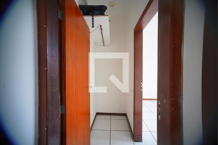 Corredor de apartamento para alugar com 1 quarto, 35m² em Ingleses do Rio Vermelho, Florianópolis