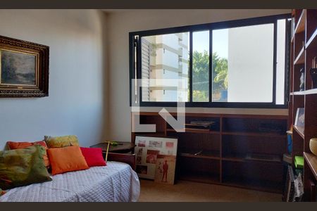 Quarto 1 de apartamento à venda com 3 quartos, 147m² em Sumarezinho, São Paulo