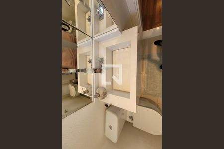 Lavabo de apartamento para alugar com 3 quartos, 116m² em Vila Mariana, São Paulo