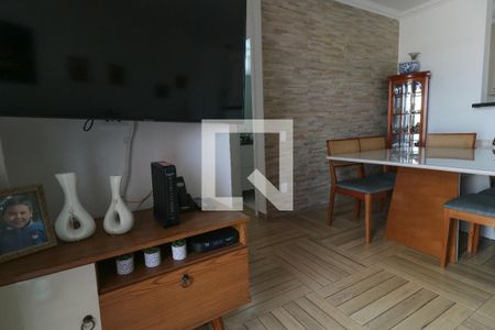 Sala de apartamento à venda com 3 quartos, 70m² em Vila Nova Alba, São Paulo