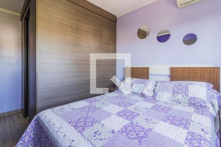 Dormitório 2 de apartamento à venda com 2 quartos, 53m² em Jardim Carvalho, Porto Alegre