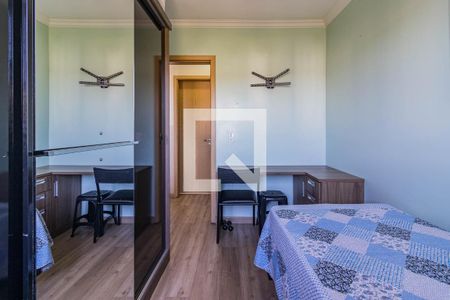 Dormitório de apartamento à venda com 2 quartos, 53m² em Jardim Carvalho, Porto Alegre