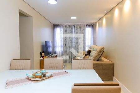 Sala de apartamento para alugar com 3 quartos, 62m² em Jardim Utinga, Santo André