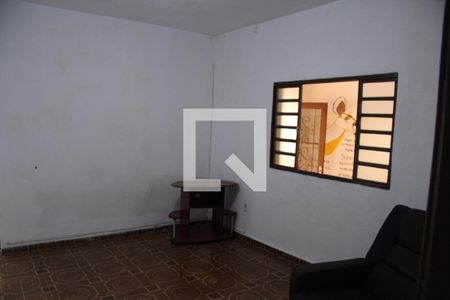 Sala  de casa para alugar com 1 quarto, 75m² em Jardim Moreira, Guarulhos