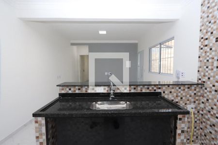 Cozinha de casa para alugar com 1 quarto, 45m² em Cidade São Mateus, São Paulo