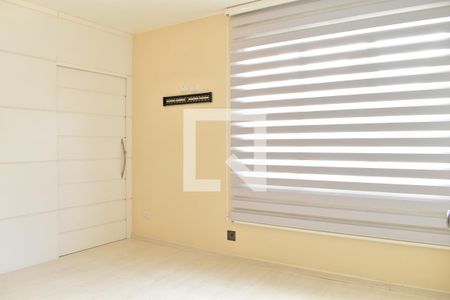 Suíte de apartamento para alugar com 3 quartos, 117m² em Batel, Curitiba