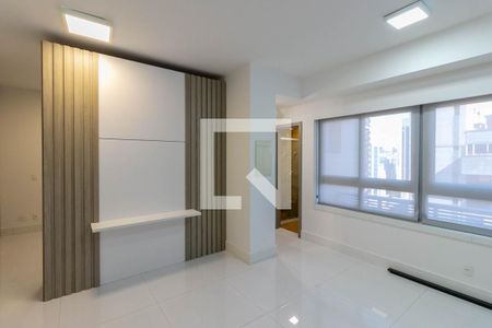 Sala/Cozinha de apartamento para alugar com 1 quarto, 44m² em Savassi, Belo Horizonte