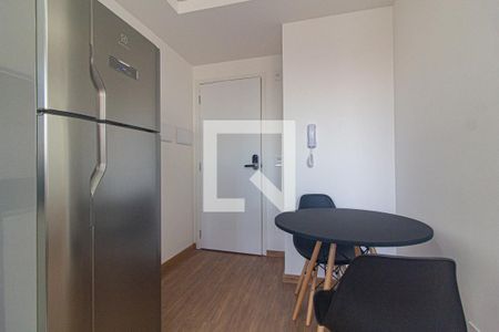 Sala de apartamento para alugar com 1 quarto, 34m² em Centro, Curitiba
