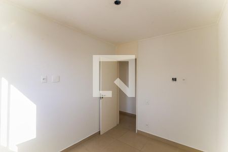 Quarto 1 de apartamento para alugar com 2 quartos, 50m² em Vila Praia, São Paulo