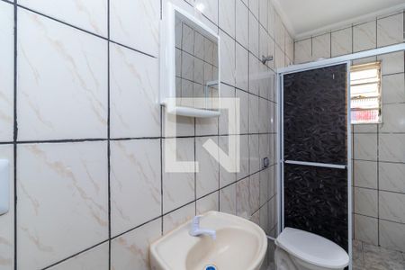 Banheiro de casa para alugar com 1 quarto, 55m² em Vila Santa Maria, São Paulo