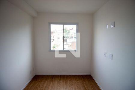 Quarto  de apartamento para alugar com 1 quarto, 32m² em Cidade Satélite Santa Bárbara, São Paulo