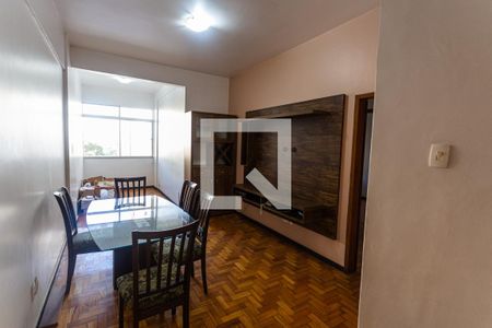 Sala de apartamento para alugar com 3 quartos, 100m² em Centro, Belo Horizonte