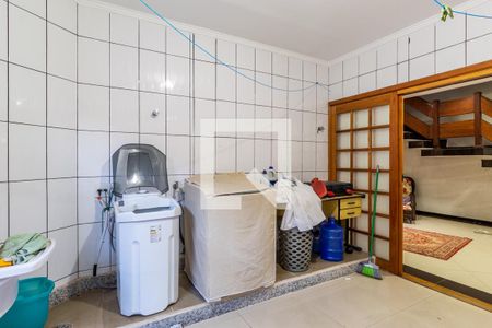Casa à venda com 280m², 3 quartos e 4 vagas Casa à venda com 280m², 3 quartos e 4 vagasÁrea de Serviço