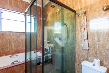Casa à venda com 280m², 3 quartos e 4 vagas Casa à venda com 280m², 3 quartos e 4 vagasBanheiro Quarto 2