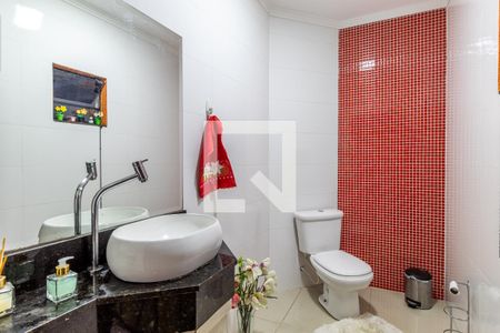 Casa à venda com 280m², 3 quartos e 4 vagas Casa à venda com 280m², 3 quartos e 4 vagasBanheiro