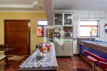 Casa à venda com 280m², 3 quartos e 4 vagas Casa à venda com 280m², 3 quartos e 4 vagasCozinha