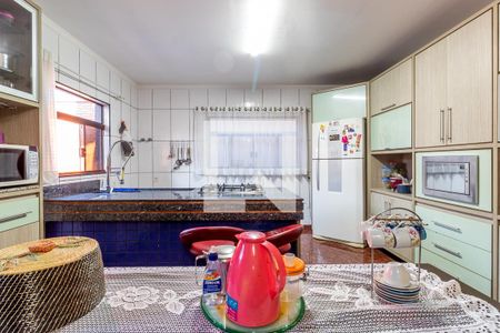 Casa à venda com 280m², 3 quartos e 4 vagas Casa à venda com 280m², 3 quartos e 4 vagasCozinha