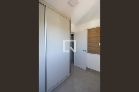 Quarto 1 de apartamento para alugar com 2 quartos, 50m² em Jardim São Paulo, São Paulo