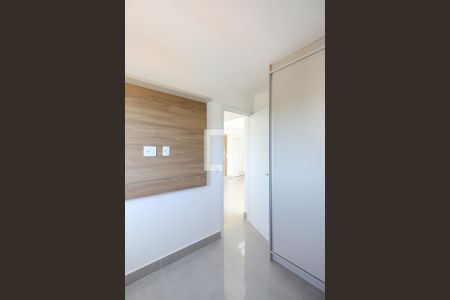 Quarto 1 de apartamento para alugar com 2 quartos, 50m² em Jardim São Paulo, São Paulo