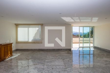 Sala 1 de casa de condomínio à venda com 4 quartos, 700m² em Residencial Sul, Nova Lima