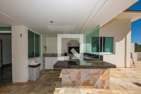 Casa de condomínio à venda com 700m², 4 quartos e 5 vagas Casa de condomínio à venda com 700m², 4 quartos e 5 vagasÁrea gourmet