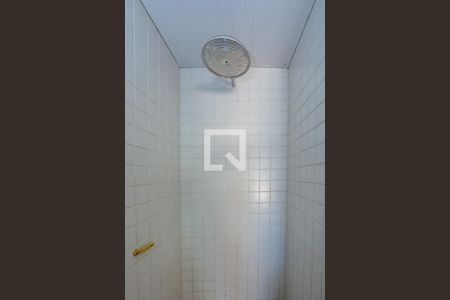 Casa de condomínio à venda com 700m², 4 quartos e 5 vagas Casa de condomínio à venda com 700m², 4 quartos e 5 vagasDucha