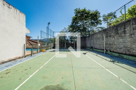 Casa de condomínio à venda com 700m², 4 quartos e 5 vagas Casa de condomínio à venda com 700m², 4 quartos e 5 vagasQuadra Esportiva