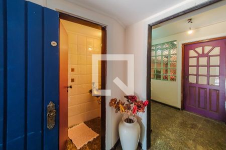 hall entrada de casa à venda com 3 quartos, 220m² em Vila Mariana, São Paulo