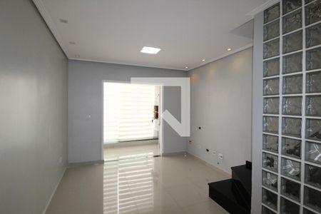 Casa de Condomínio para alugar com 2 quartos, 125m² em Vila Granada, São Paulo
