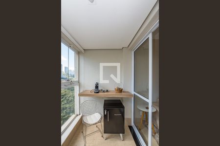 Varanda da Sala de apartamento à venda com 2 quartos, 74m² em Vila da Serra, Nova Lima
