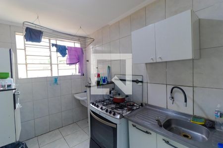 Cozinha de apartamento à venda com 2 quartos, 57m² em Parque Residencial Vila União, Campinas